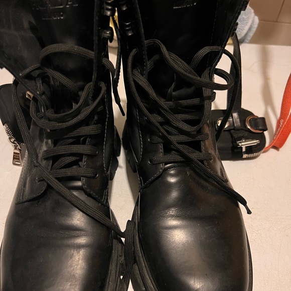 Prada boots for sale - Picture 2 of 8